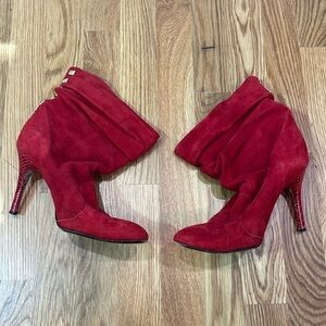 Iceberg vintage red suede slouchy gold stud ankle boots size 37 reptile heel
